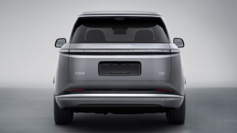 Rear view of the gray Avatr T09 SUV, showing a full-width taillight, Avatr lettering and T09 badging.