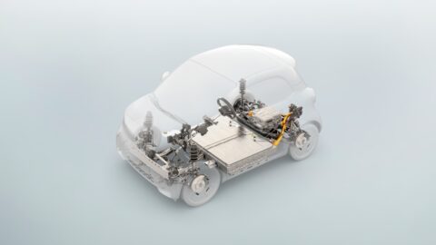 Cutaway rendering of the Smart #2 showing its floor-mounted battery, suspension and rear-mounted electric drive system.