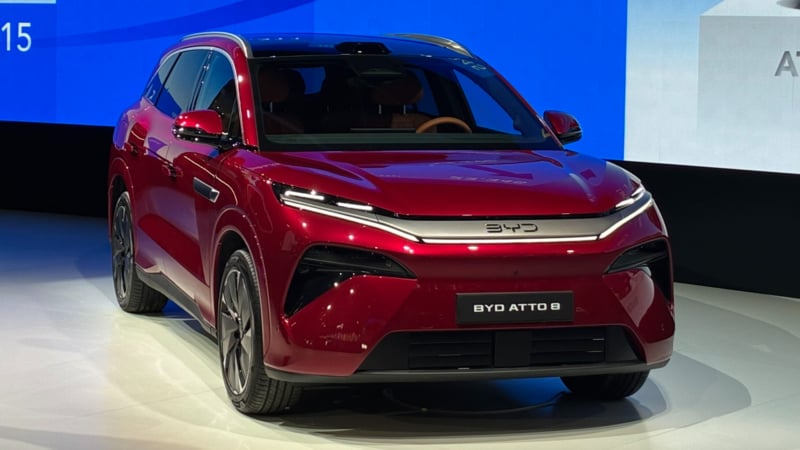 BYD Atto 8 becomes the brand’s first car with flash charging in Europe