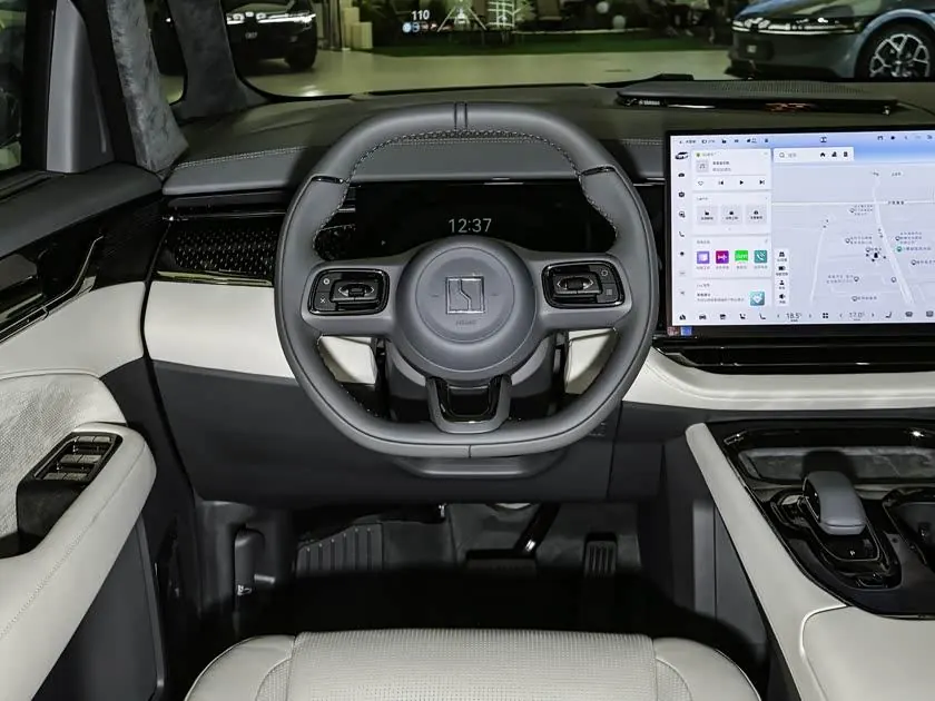 Zeekr 009 2024 seven-seat aisle version 108kWh 15