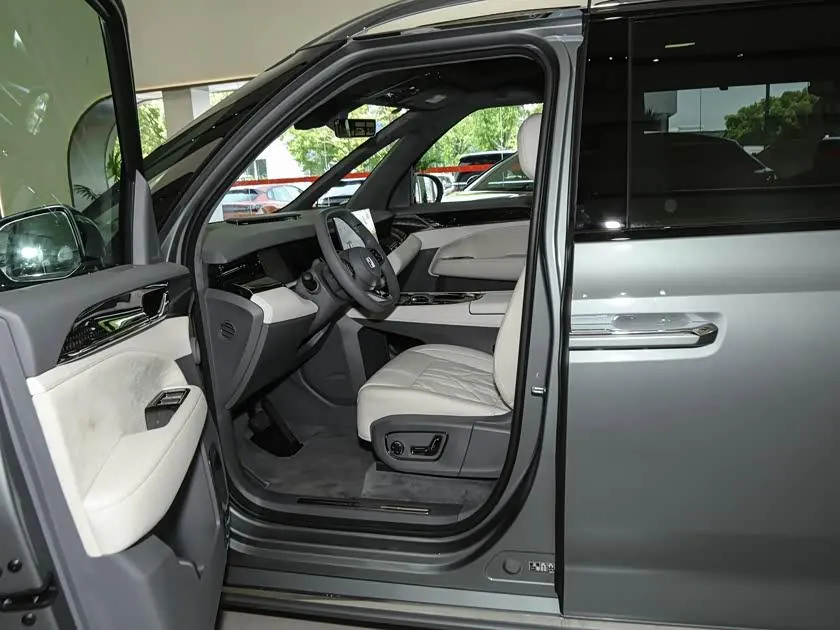 Zeekr 009 2024 seven-seat aisle version 108kWh 9