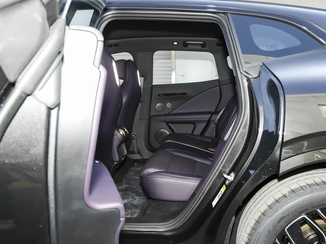 Avatr 07 2026 Elite extended range version 52.01kWh 10