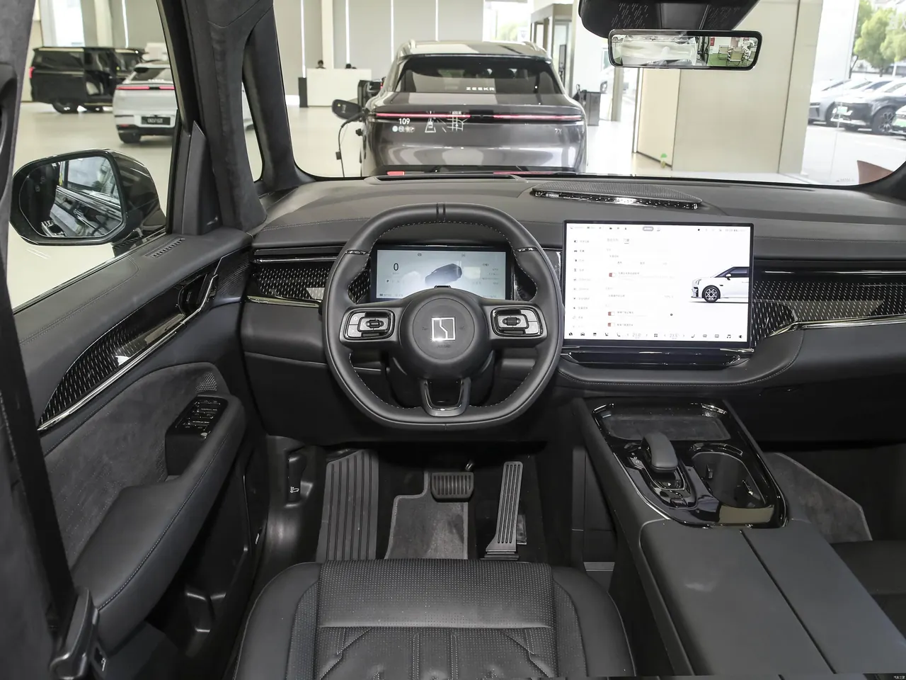 Zeekr 009 2024 six-seat executive four-wheel drive 140kWh 15