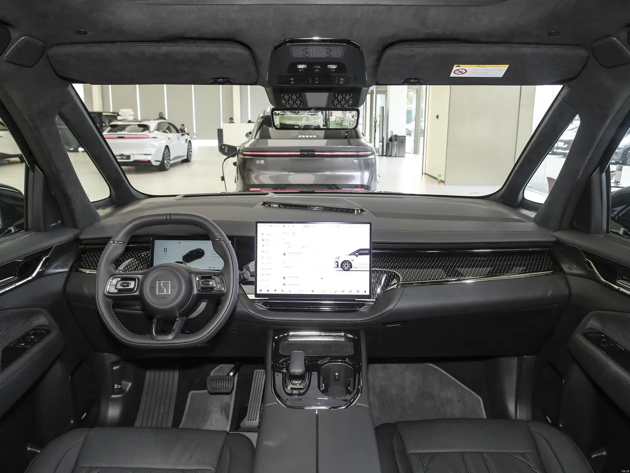 Zeekr 009 2024 six-seat executive four-wheel drive 140kWh 14