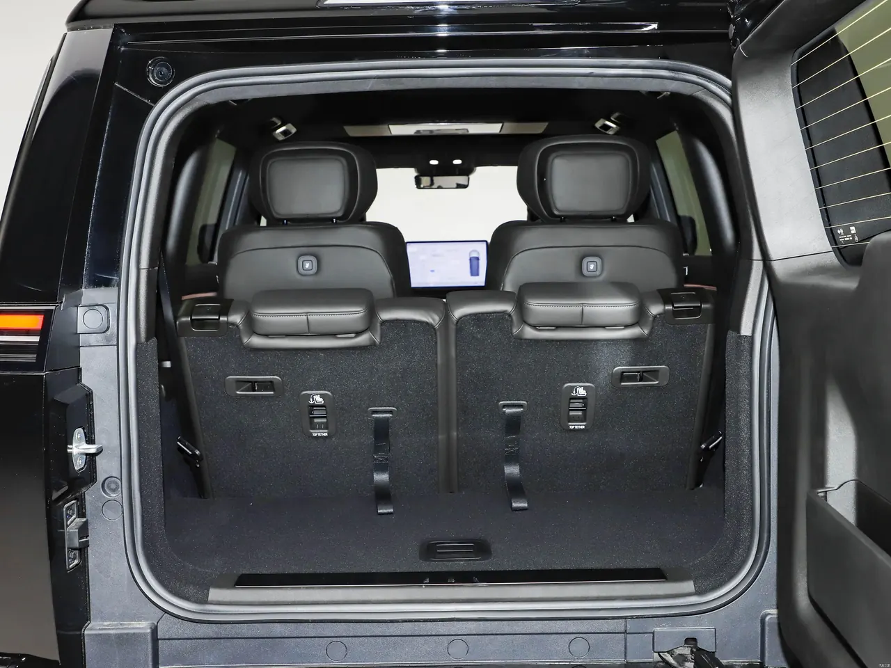 Polar Stone ADAMAS 2026 Deluxe Executive Edition 6 11