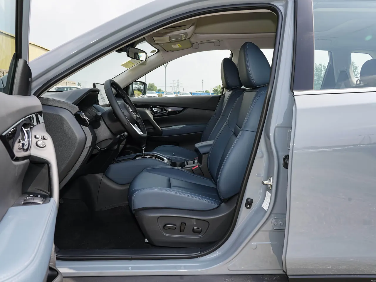 Qijun 2025 Honor 2.0L Two-Drive Leading Edition 9