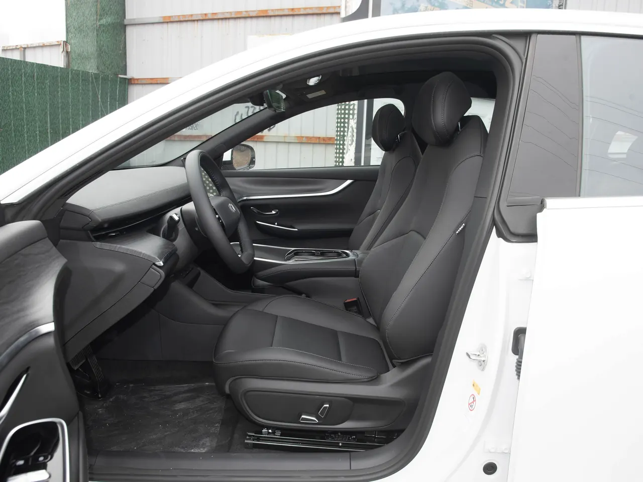 ChangAn QiYuan A07 2026 Super Long Blue Whale Range-extended Edition 310 Deluxe 9