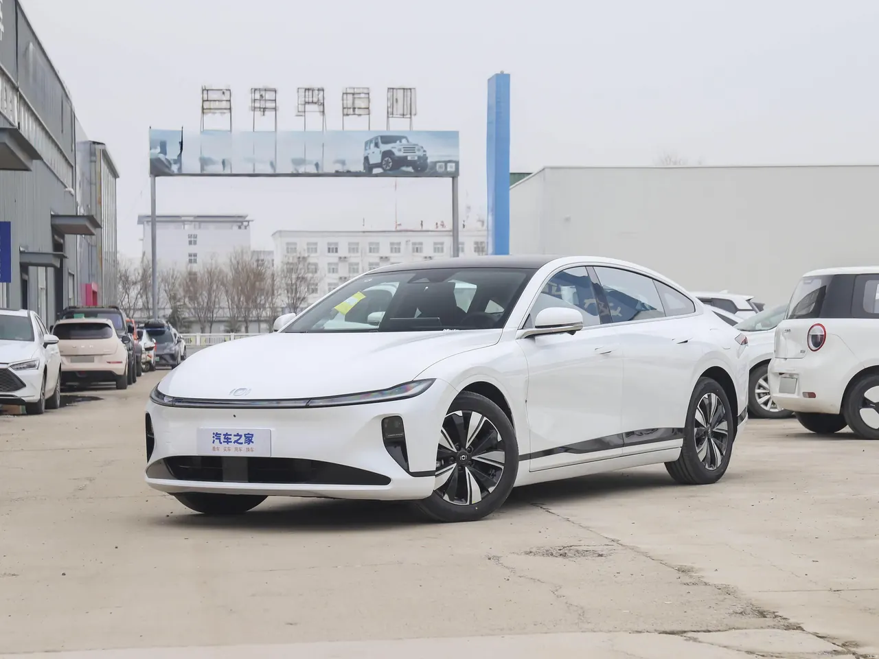 ChangAn QiYuan A07 2025 Blue Whale Range-extended Edition 140 Elite - View 1