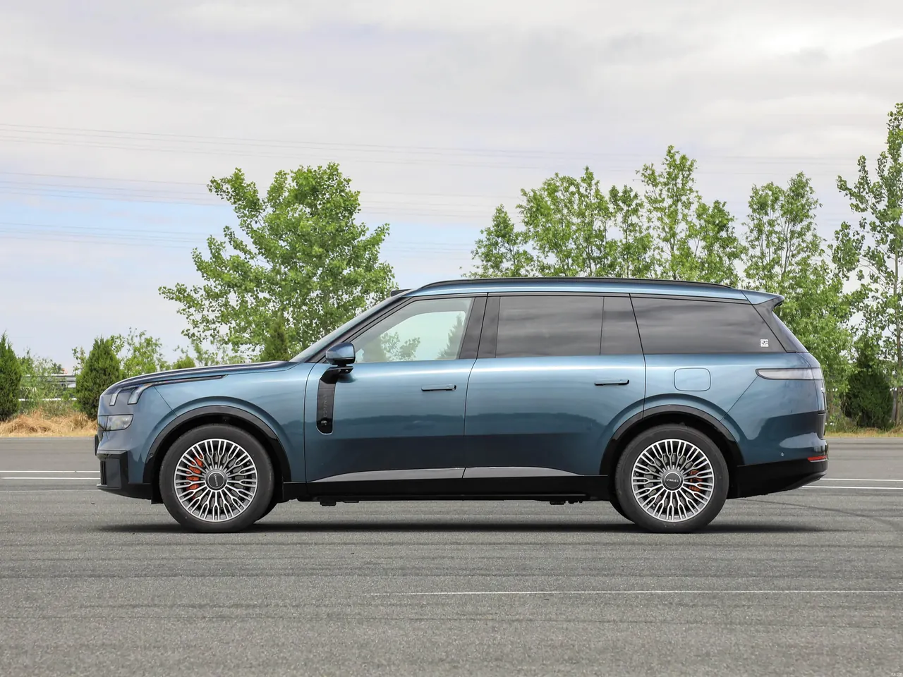 LYNK&amp;CO 900 2025 2.0T Discovery Edition 6 4
