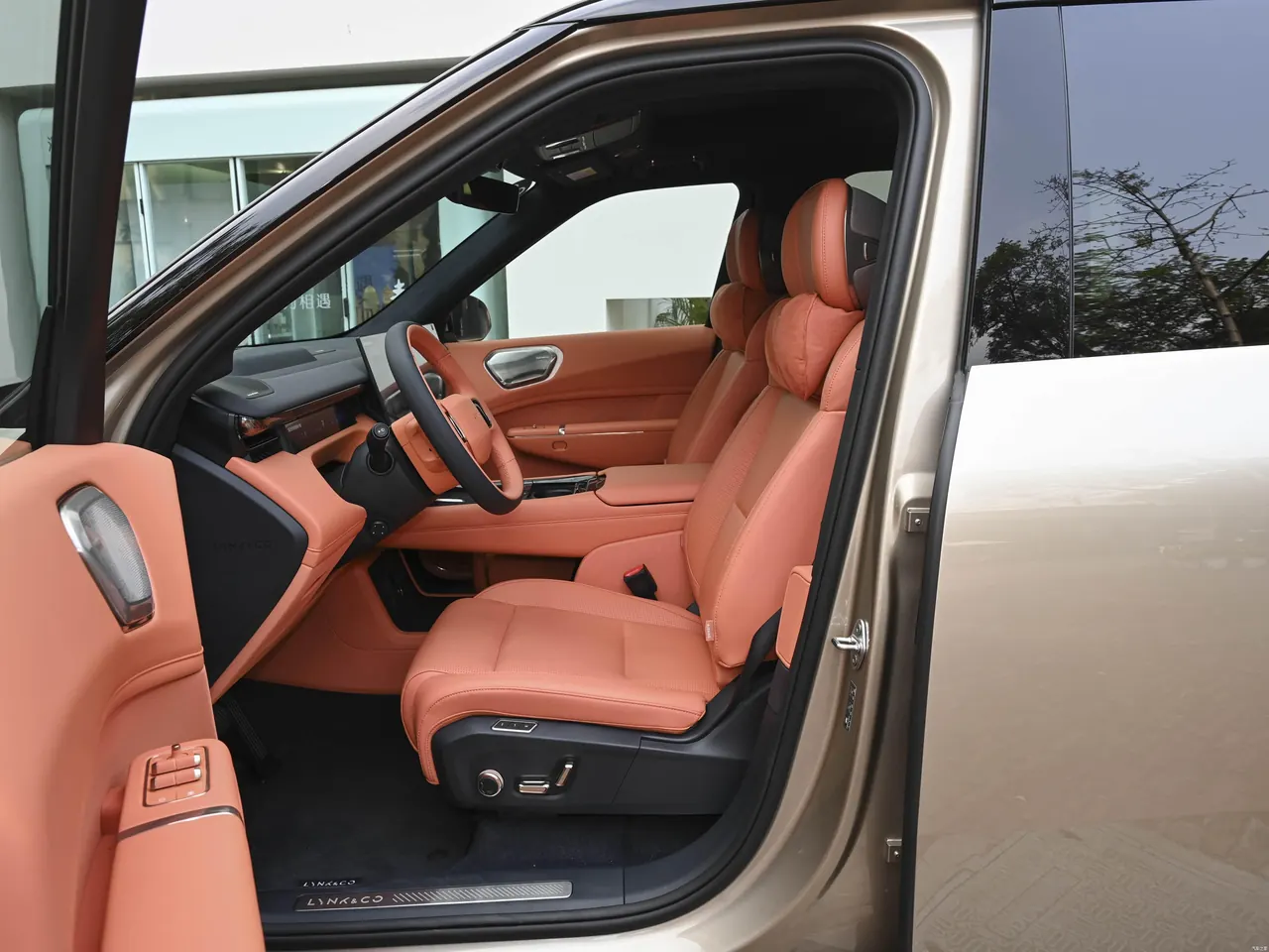 LYNK&amp;CO 900 2026 2.0T Ultra 5 9