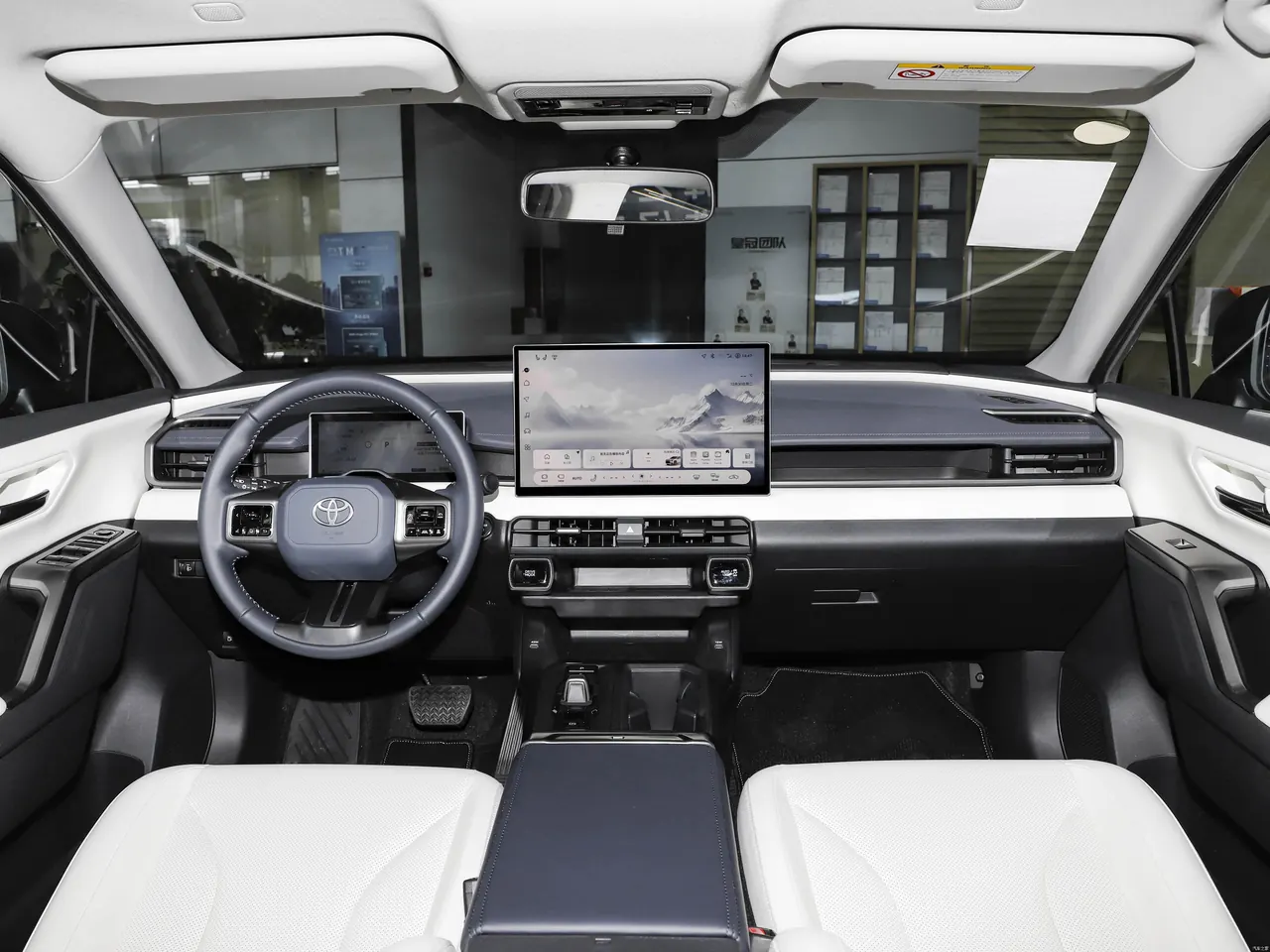 RAV4 RongFang 2026 Dual Engine 2.0L Two-Drive Deluxe Edition 14