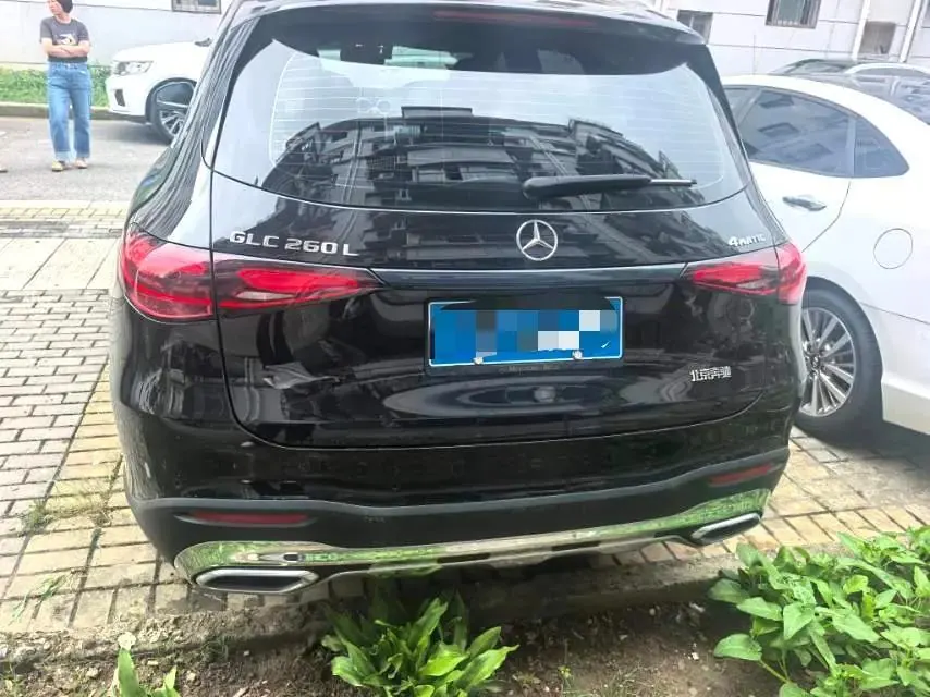 Mercedes Benz 2024 GLC 260 L 4MATIC 48V 2.0T Dynamic 5-Seater Automatic 4