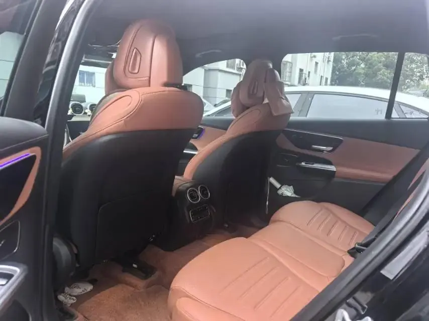 Mercedes Benz 2024 GLC 260 L 4MATIC 48V 2.0T Dynamic 5-Seater Automatic 6