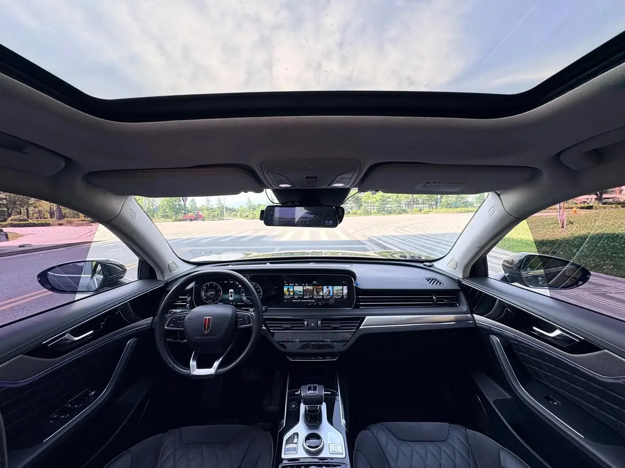 HongQi HS5 2019 2.0T Zhilian Flag Edition 5