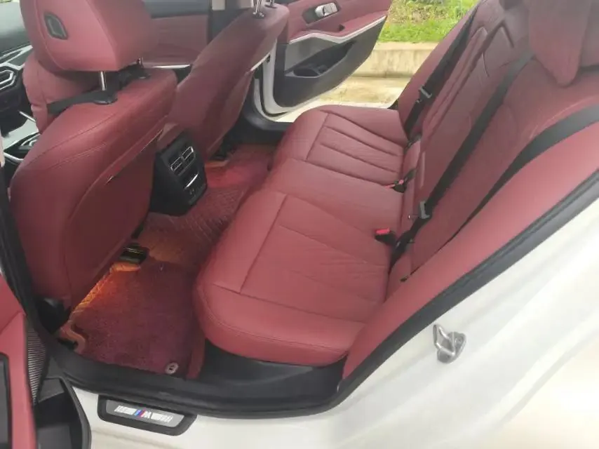 BMW 3 Series 2023 model 320Li M Sport Package 3