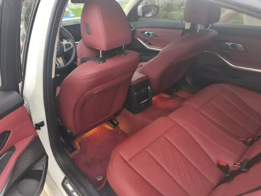 BMW 3 Series 2023 model 320Li M Sport Package 4
