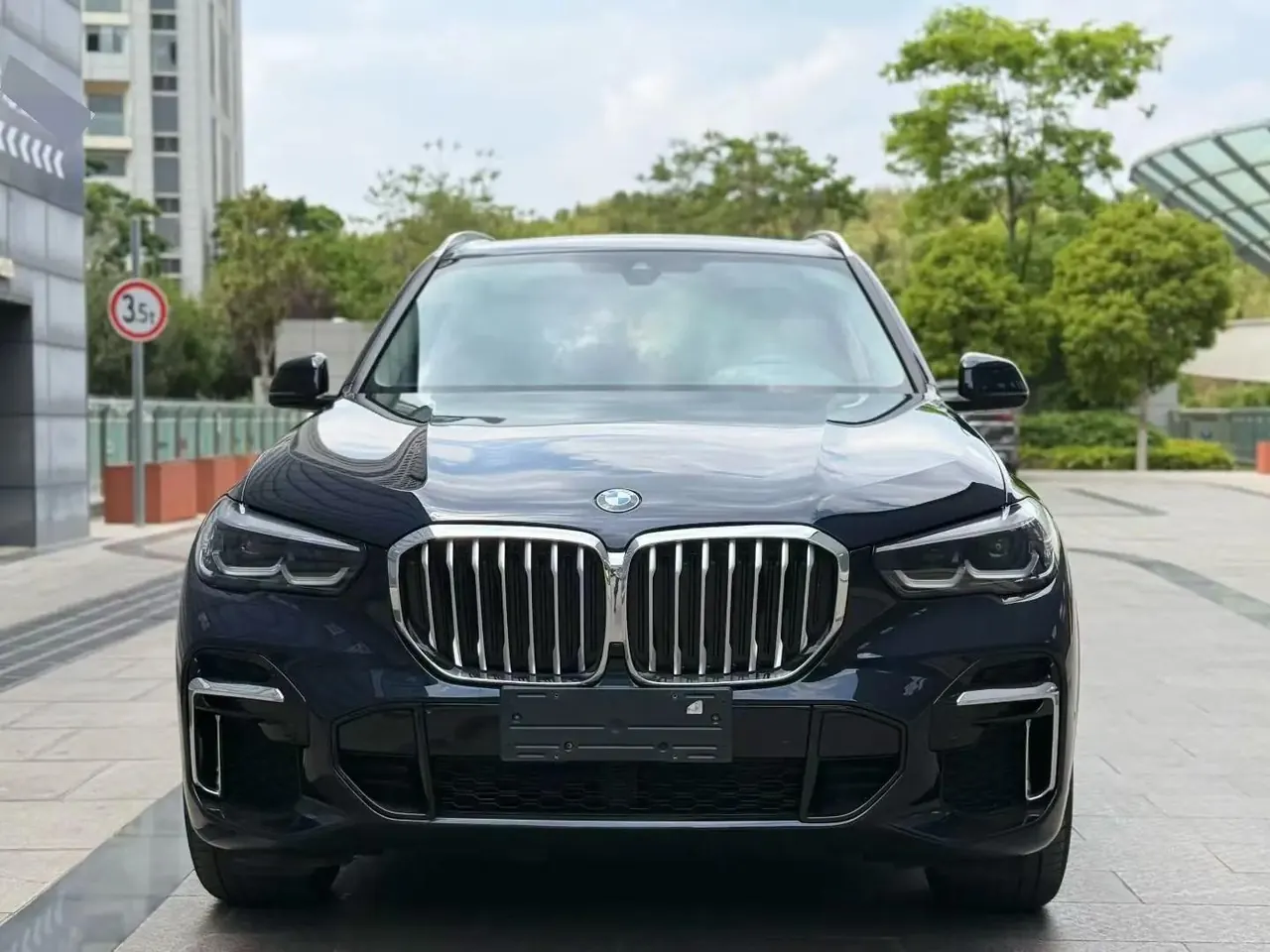 BMW X5 2022 model change xDrive 30Li exclusive m sports suit 2