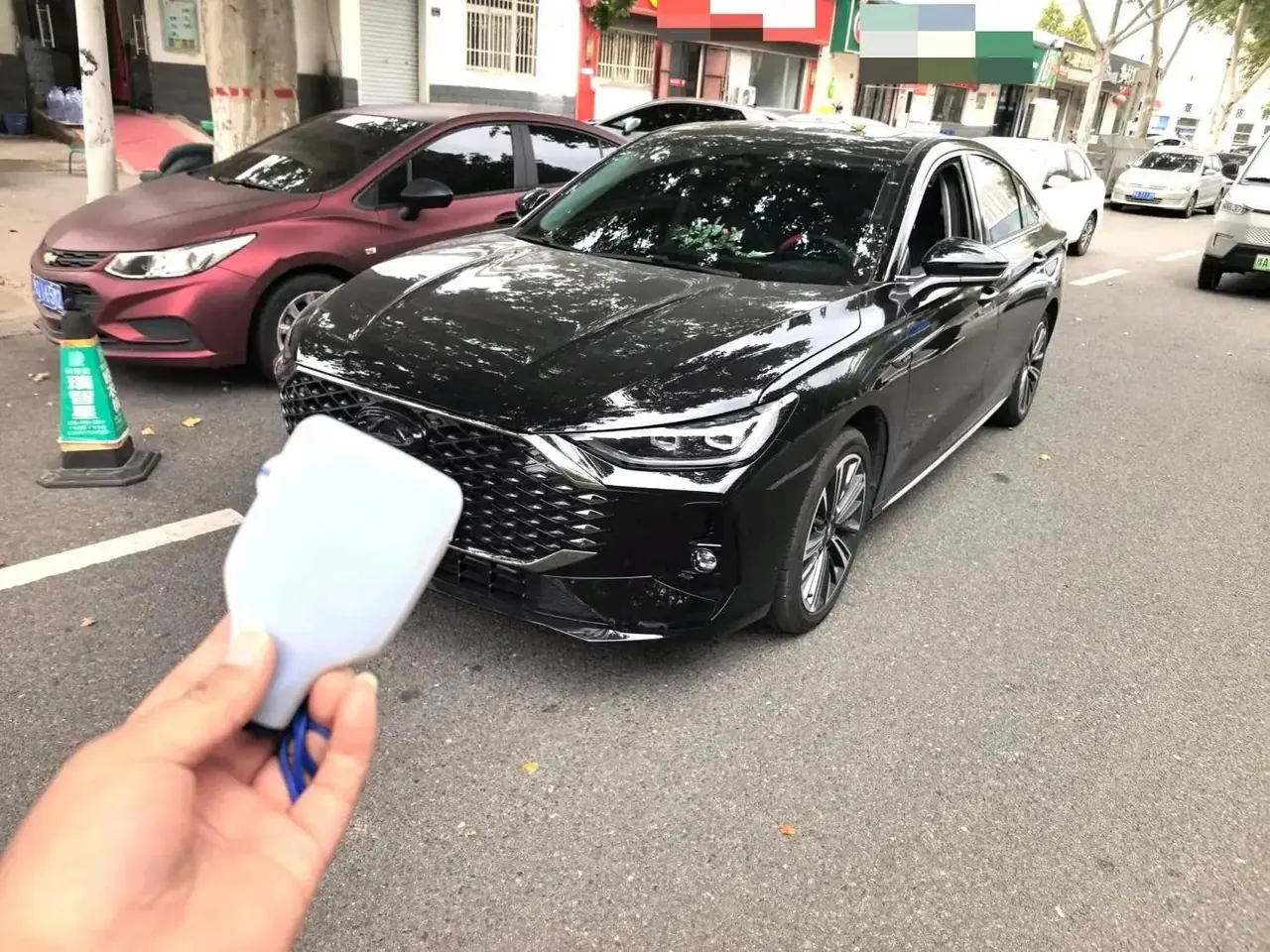 Open image lightbox: Chery 2025 Arrizo 8 Pro 1.6T Luxury Automatic Gear