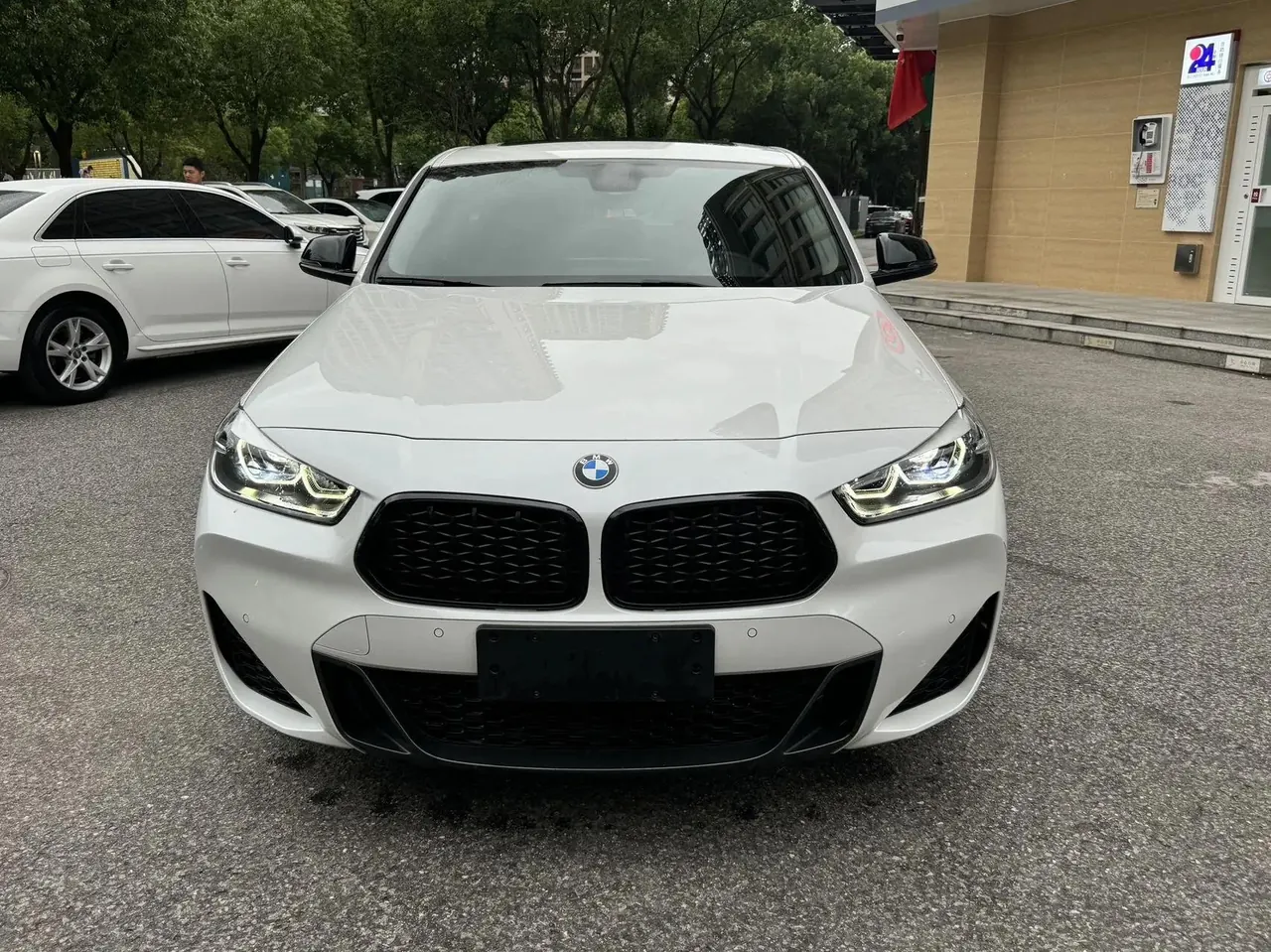 BMW 2023 X2 sDrive25i 2.0T M Sport Night Edition Automatic 2
