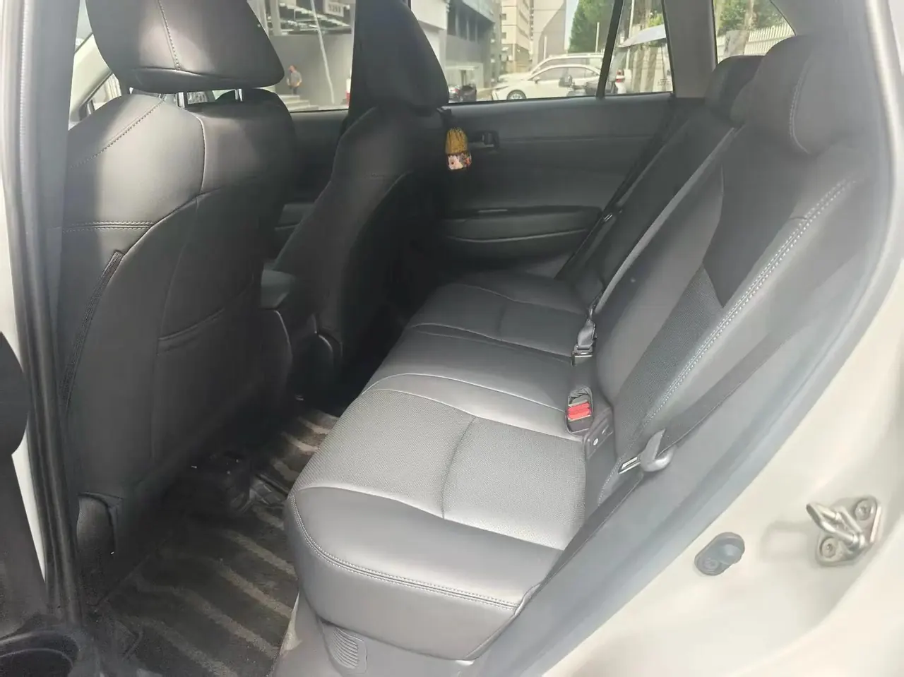 Toyota 2024 Corolla Ruiyuan Dual Engine 2.0 Stepless Intelligent Electric Hybrid Pioneer Edition Automatic Gear 5