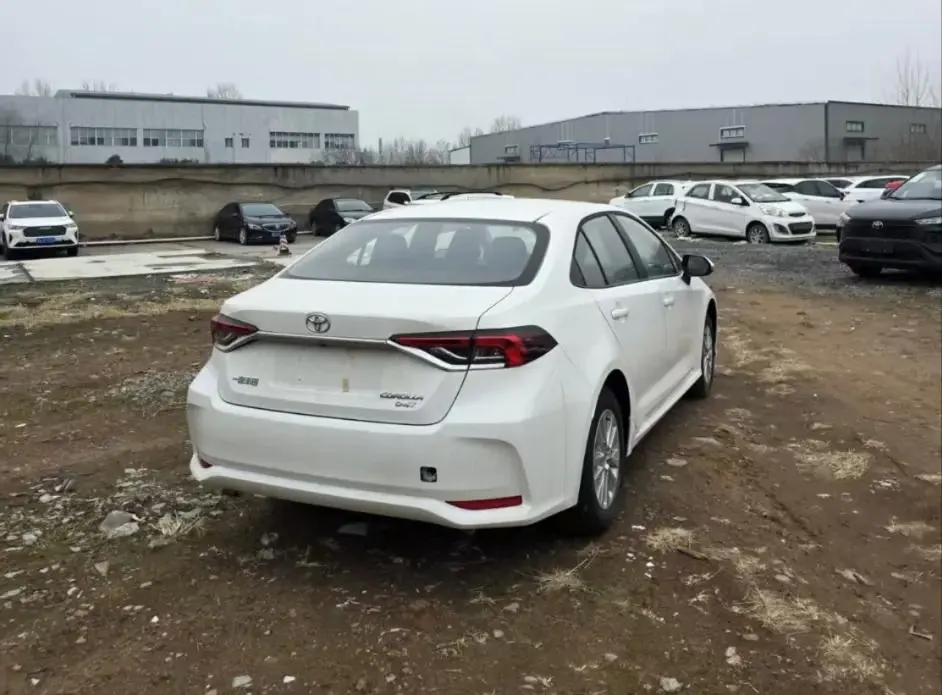 Toyota 2025 Corolla 1.2T Stepless Pioneer Edition Automatic Gear 5