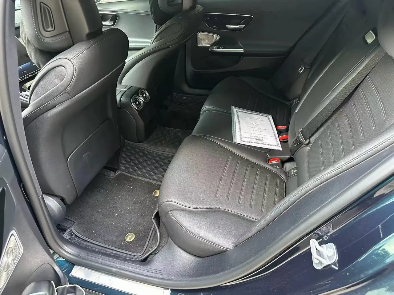 Mercedes Benz C- Class 2025 model C 260 L 48V 1.5T Sport Edition automatic transmission 5