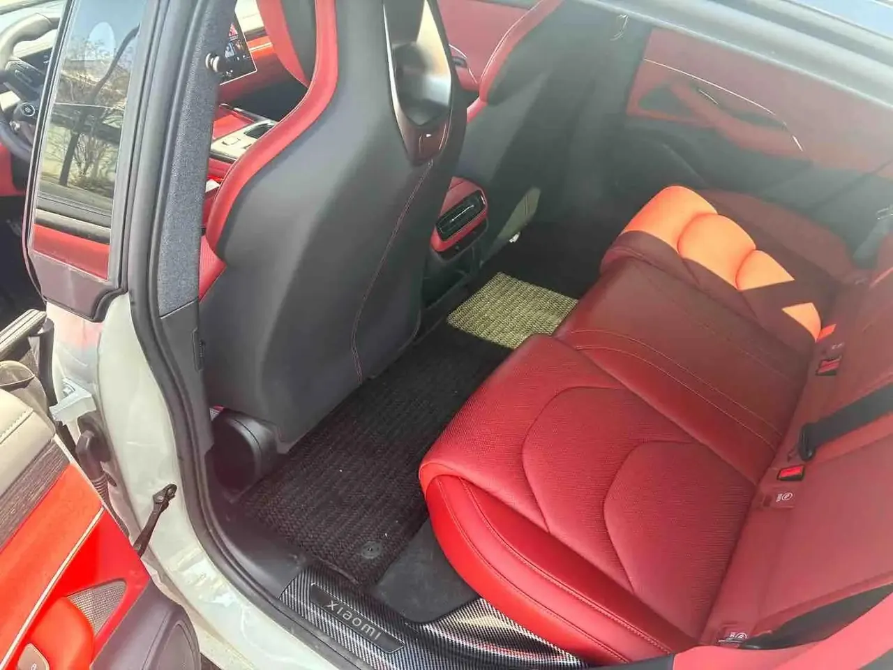 MI SU7 2024 model, 700km range, rear-wheel-drive long-range intelligent driving version 5