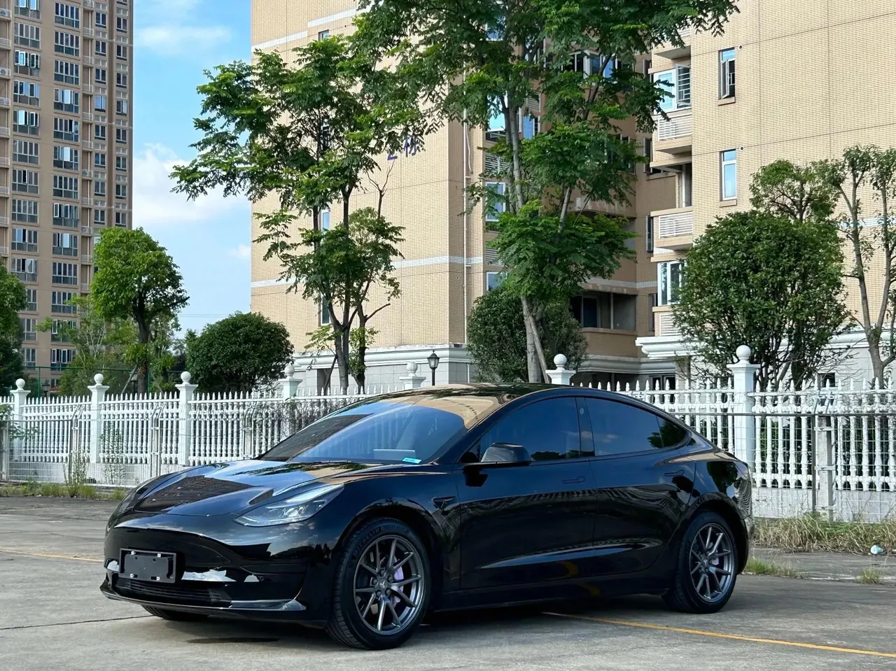 Open image lightbox: Model 3 2022 rear-wheel drive version