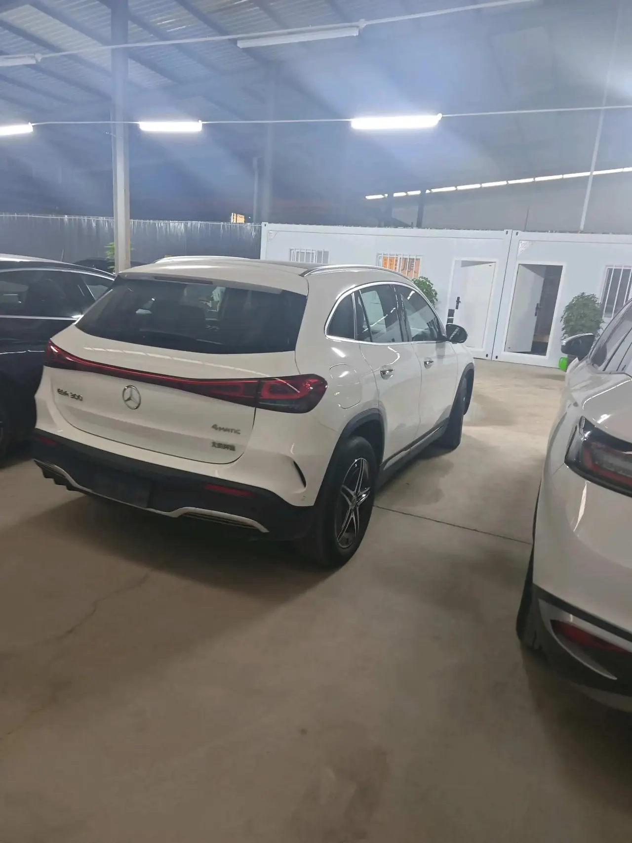 Mercedes Benz EQA 2022 EQA 300 4MATIC First Special Edition 3