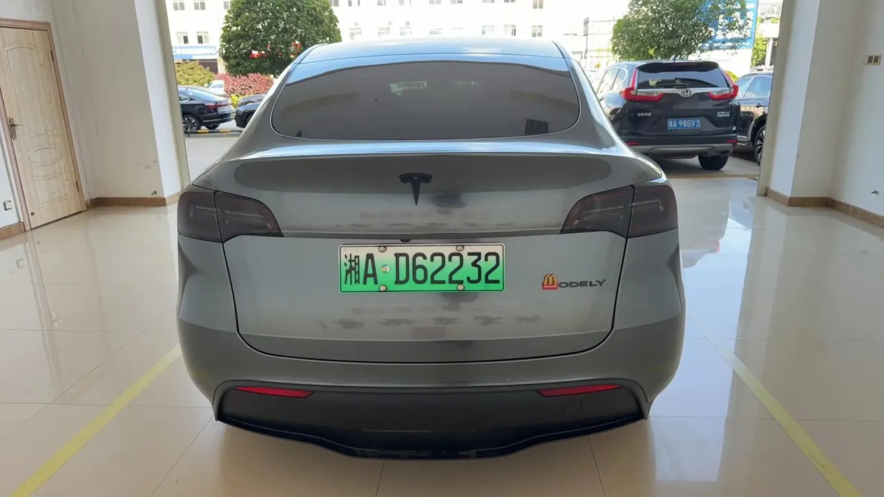 Model Y 2022 long-range all-wheel drive 5