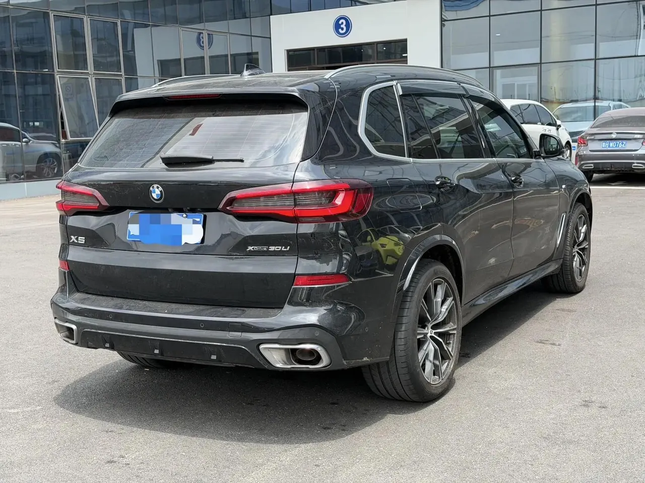 BMW X5 2022 xDrive 30Li M sports set 5