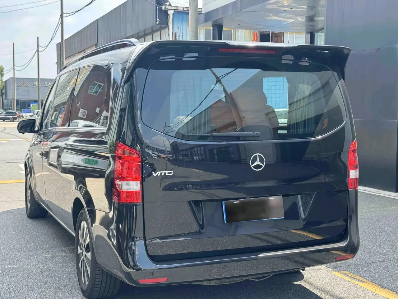Mercedes Benz 2023 Vito 2.0T Elite Edition 7-seat Automatic Gear 4