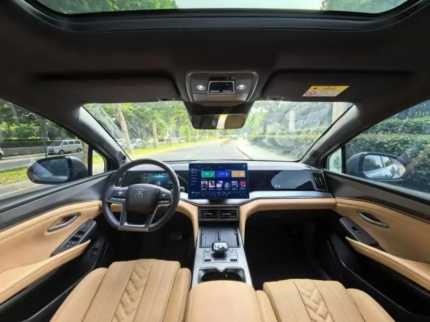 BYD 2024 Song L DM-i 1.5 Stepless 160km Exceed Automatic Transmission 6