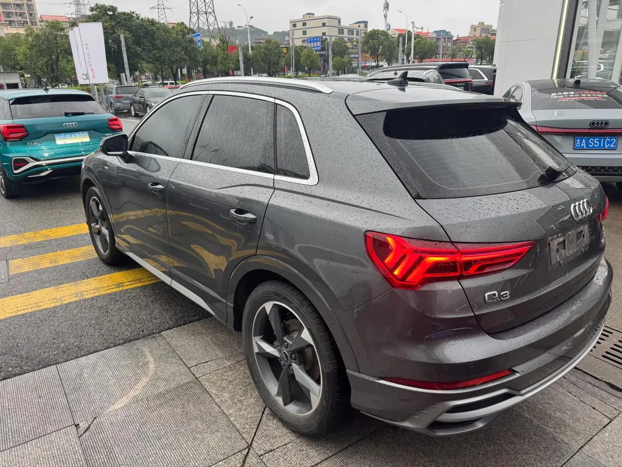 Audi 2023 Q3 1.4TFSI 35TFSI Fashion Dynamic Automatic 5