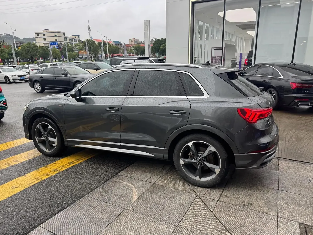 Audi 2023 Q3 1.4TFSI 35TFSI Fashion Dynamic Automatic 6