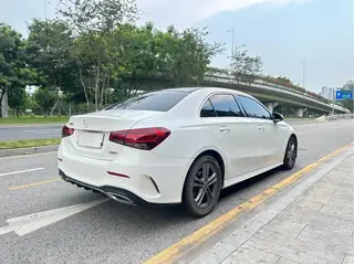Mercedes Benz Class A 2022 A 180 L 5
