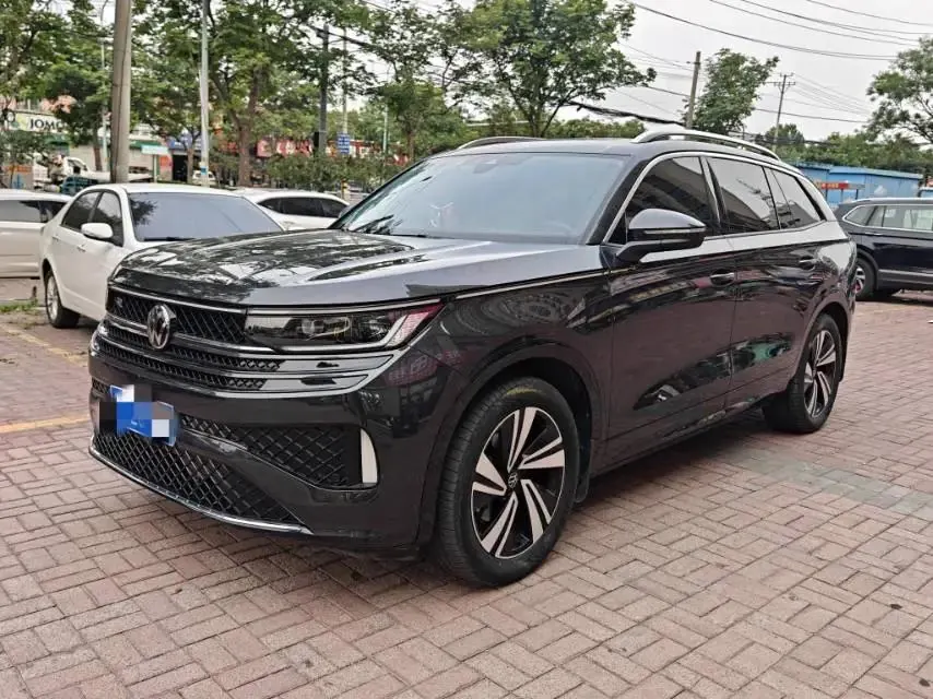 Open image lightbox: Volkswagen 2023 model tour R-Line 2.0TSI 380TSI four-wheel drive parade version automatic gear
