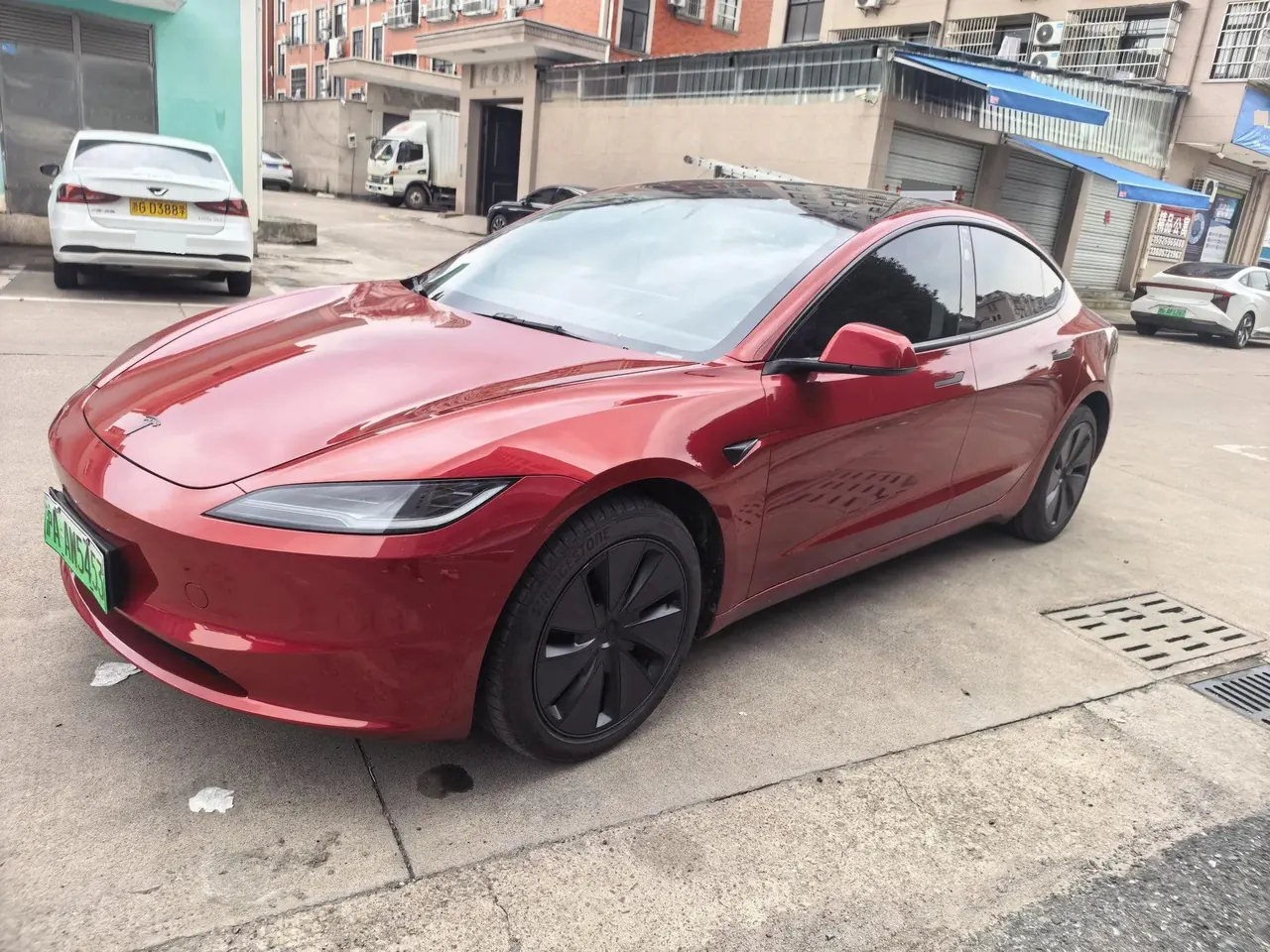 Open image lightbox: Tesla 2025 Model 3 Rear-Wheel Drive (Refreshed) Automatic