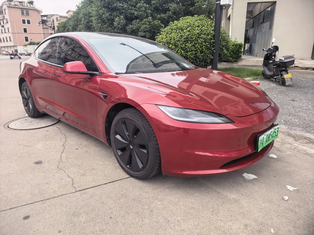 Tesla 2025 Model 3 Rear-Wheel Drive (Refreshed) Automatic 2