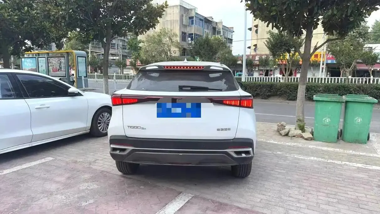 Chery 2025 Tiggo 5x 1.5T CVT High-Energy Version Comfort Model Automatic 3