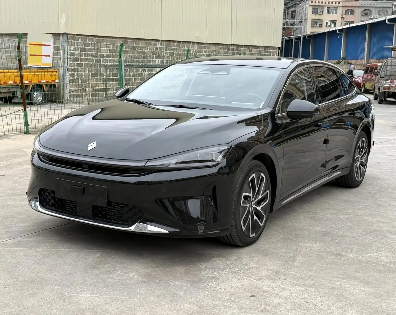 BaoJun Enjoy 2025 Plug-in 140km Deluxe Edition - View 1