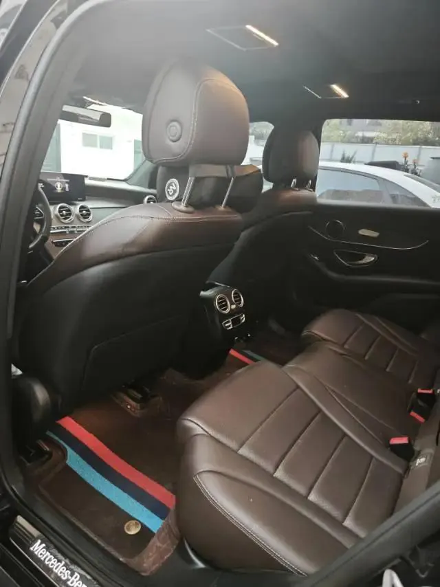 Mercedes Benz GLC 2021 GLC 260 L 4MATIC Luxury Model 4