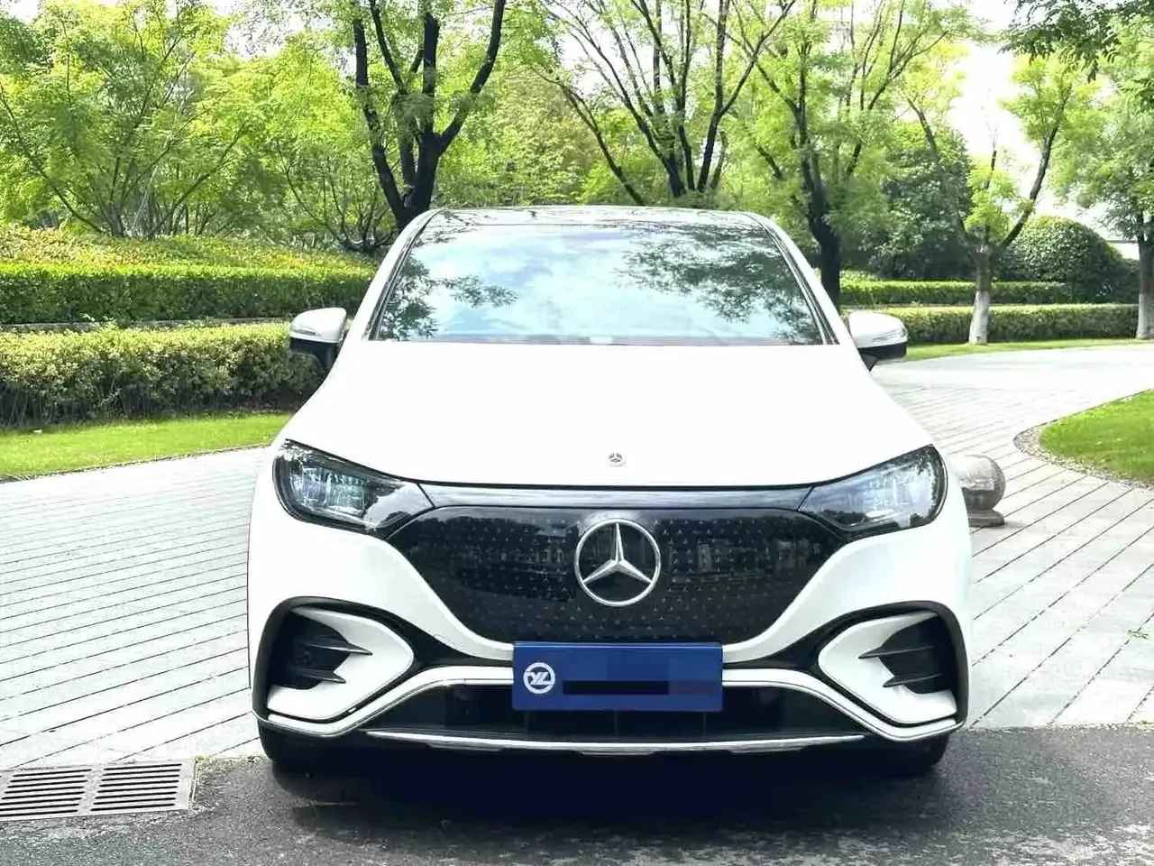 Mercedes Benz EQE SUV 2024 500 4MATIC Pioneer Edition 2