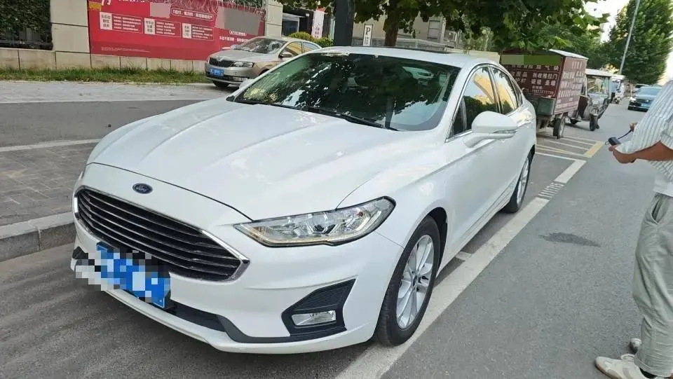 Открыть галерею: Mondeo 2020 EcoBoost 180 fashion
