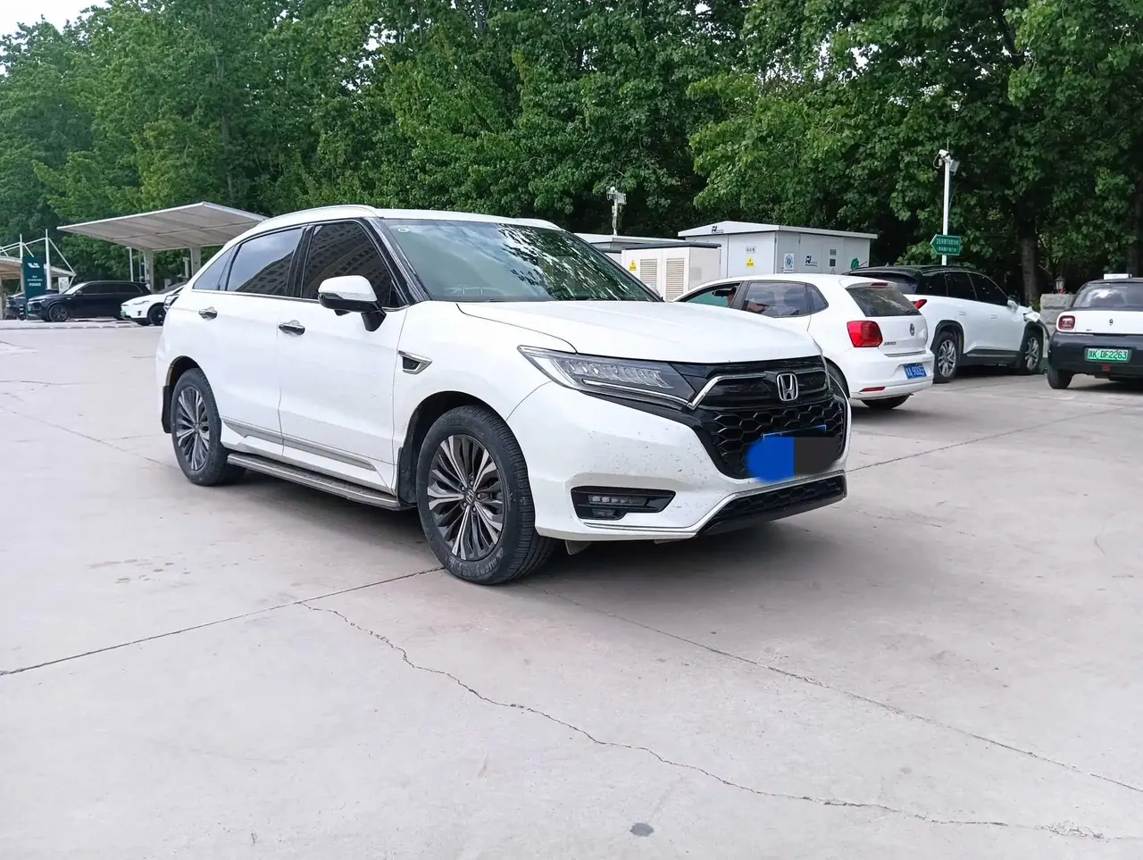 Honda UR-V 2020 370TURBO Two-Drive Elegant Edition 4