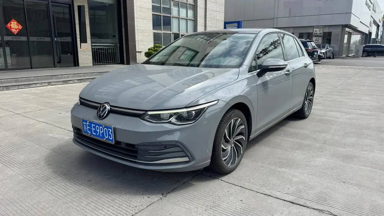 Open image lightbox: Golf 2021 280TSI DSG Pro