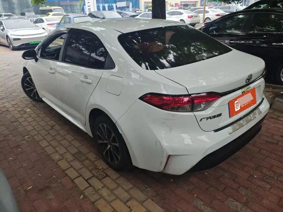 Toyota 2023 Lei Ling 1.2T Stepless 185T Deluxe Automatic Gear 5