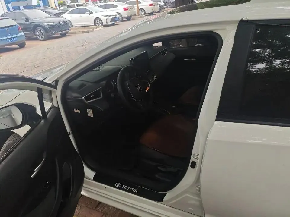 Toyota 2023 Lei Ling 1.2T Stepless 185T Deluxe Automatic Gear 6