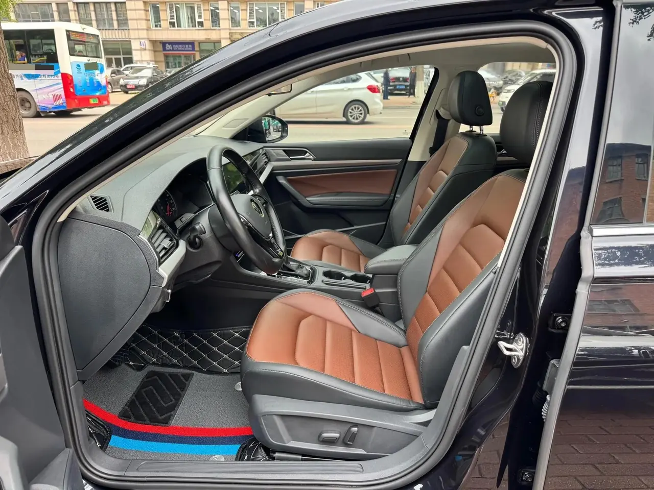 Langyi 2019 280TSI DSG Deluxe Edition Country VI 4