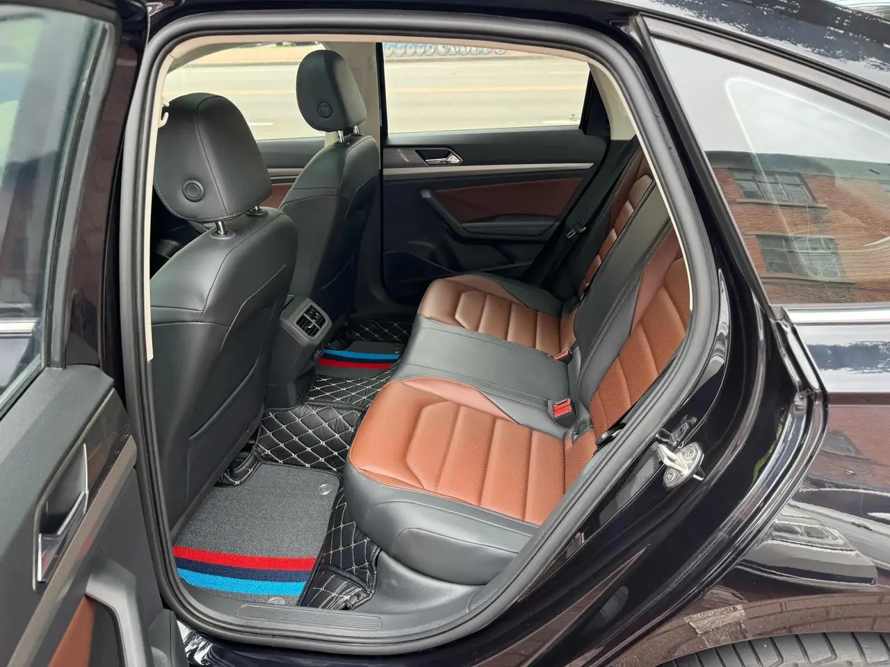 Langyi 2019 280TSI DSG Deluxe Edition Country VI 6
